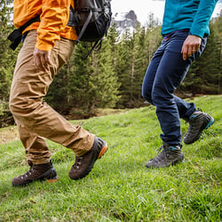 Cyclone Hiking 